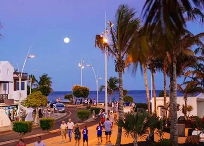 Sunny Corner * بويرتو ذيل كارمين