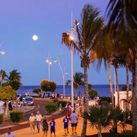 Sunny Corner * Puerto del Carmen (Lanzarote)